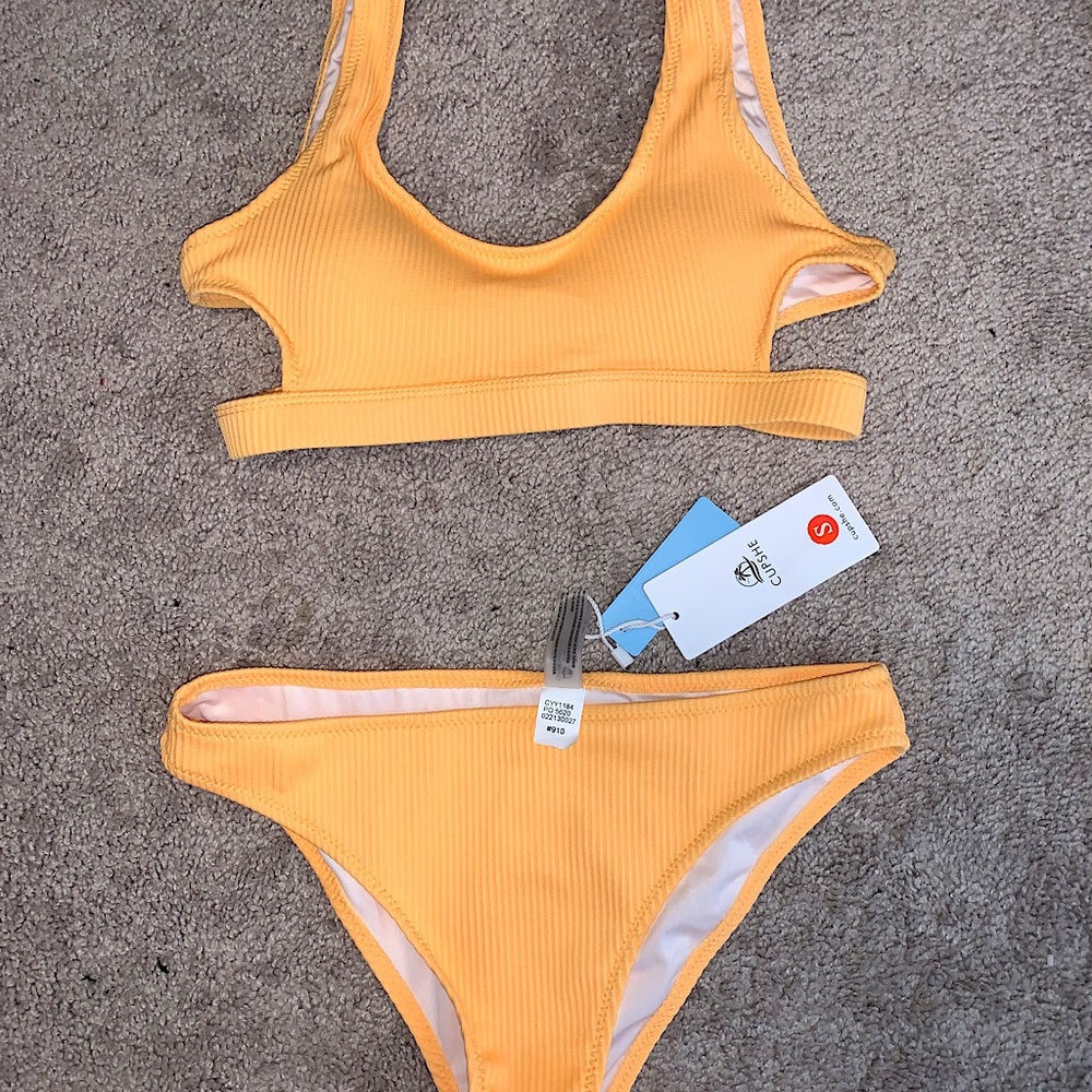 CUPSHE ORANGE CUT-OUT BIKINI